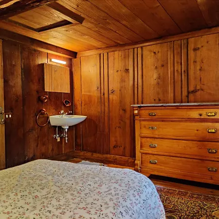 Дом отдыха Macugnaga - Accogliente E Tipica Casa Walser *